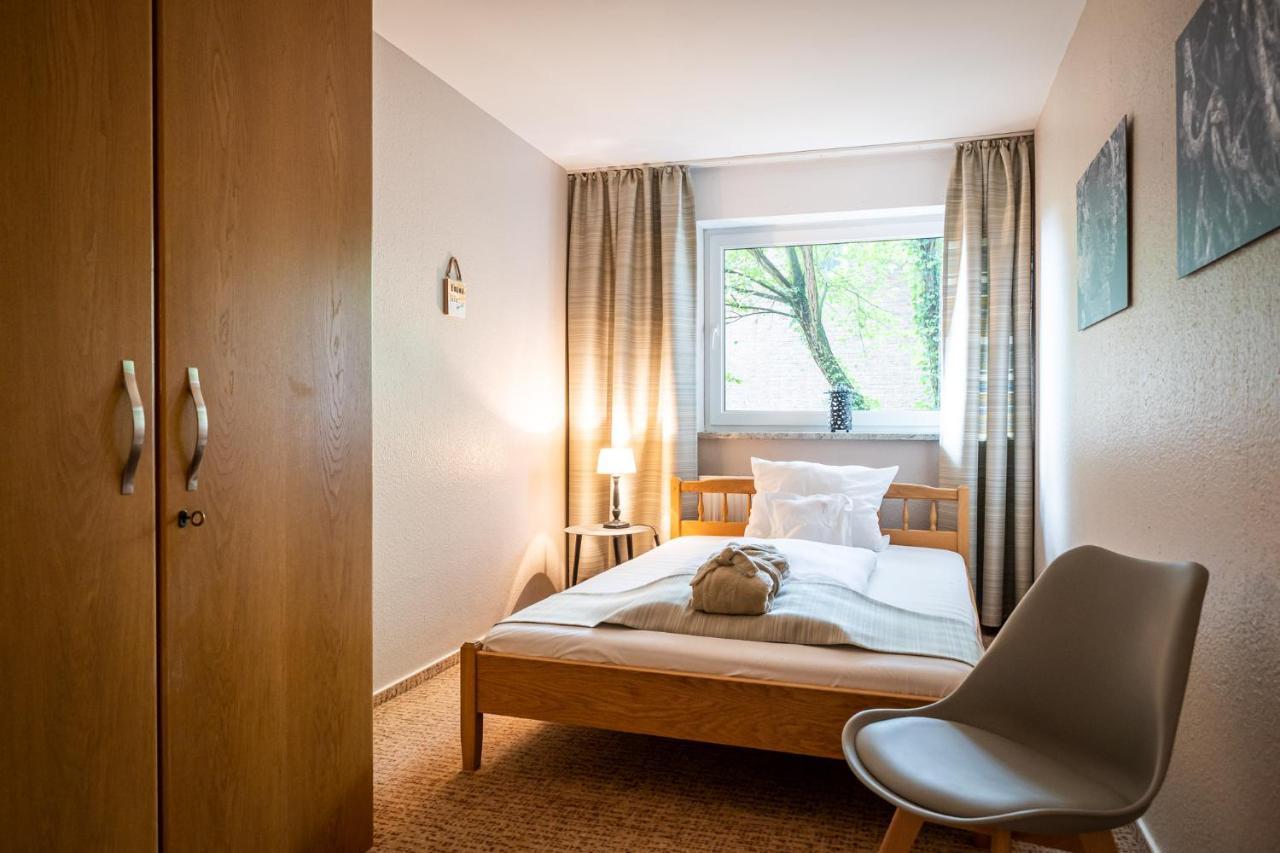 Waldhotel Tannenhaeuschen Wesel  Exterior foto